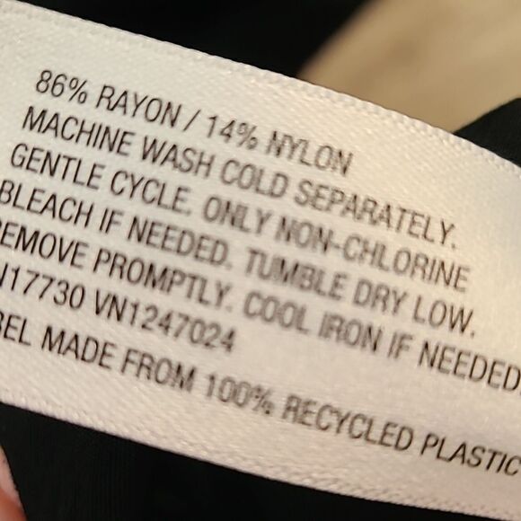 A New Day Sleeveless Top, Black with Ruffle Hem, Size XXL - Picture 7 of 7